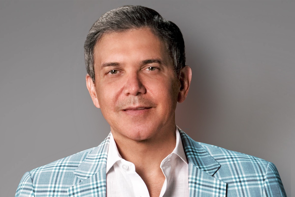 Portatit fo doctor Zack Charkawi Hair Restoration and dermatology proecdural specialist in Johns Creek Dermatology